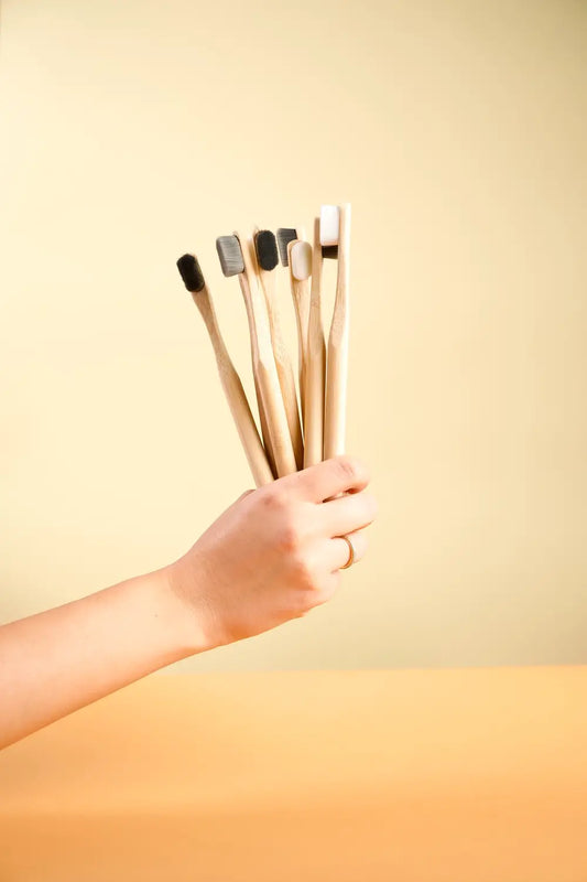 Periuta de dinti bamboo neen cu maner din bambus biodegradabil