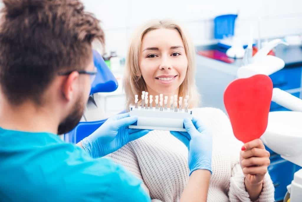 pasta de dinti pentru implaturi dentare si coroane de zirconiu